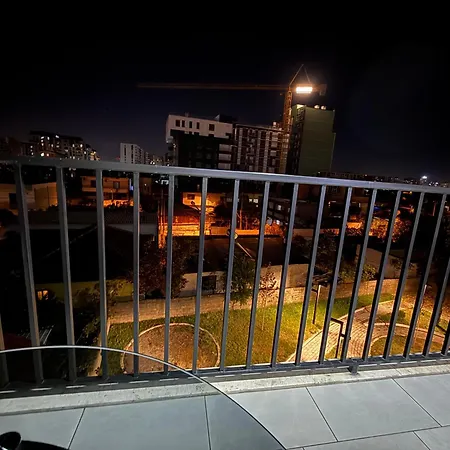 Appartement Modern 2br Near Ring & Main Road Access Tirana