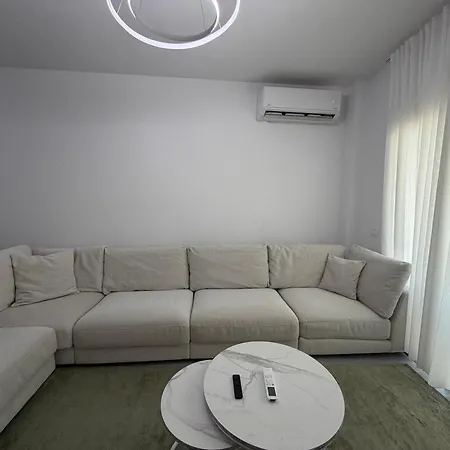 Modern 2br Near Ring & Main Road Access *
