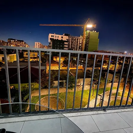 Ami Modern 2br