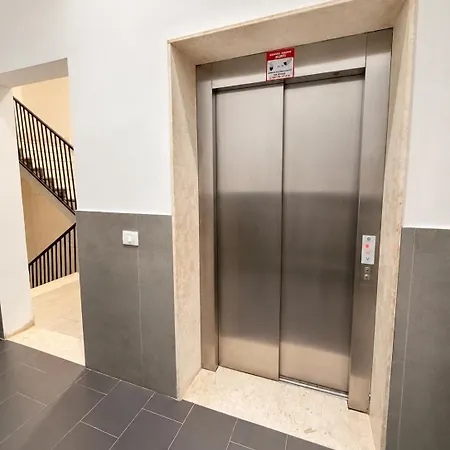 Ami Modern 2br Tirana