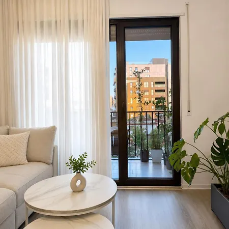 Ami Modern 2br Apartment
