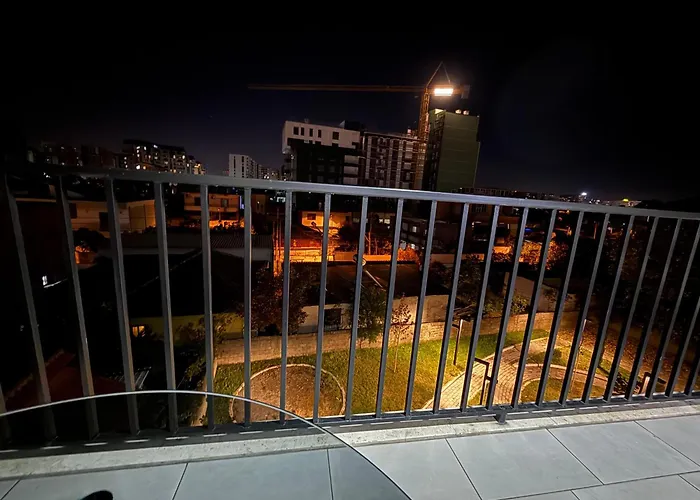 Appartamento Modern 2br Near Ring & Main Road Access Tirana